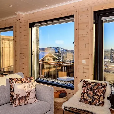 Naekoealahuoneisto Ketunpolku